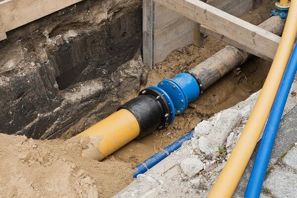 Соединение пластиковых труб с металлическими: разбор лучших способов и монтажных нюансов