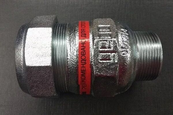 Соединение пластиковых труб с металлическими: разбор лучших способов и монтажных нюансов