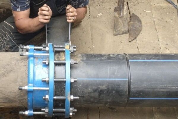 Соединение пластиковых труб с металлическими: разбор лучших способов и монтажных нюансов