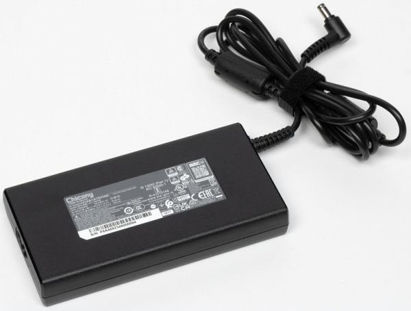 Обзор игрового ноутбука OSiO CyberLine C160i: старшая модель нового российского бренда