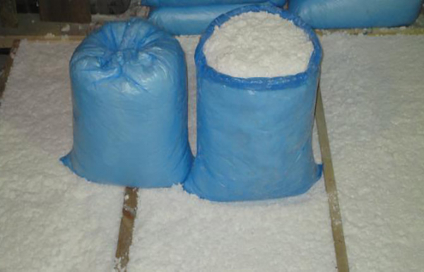 Чем и как правильно утеплить потолок в бане: материалы и варианты монтажа Чем и как правильно утеплить потолок в бане: материалы и варианты монтажа