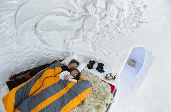 Строительство ледяной хижины иглу из снега своими руками Строительство ледяной хижины иглу из снега своими руками