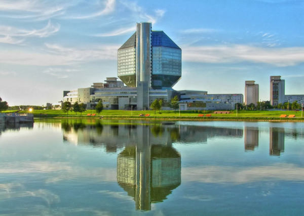 Фантастические здания и где они &laquo;обитают&raquo;: 12 необычных строений мира