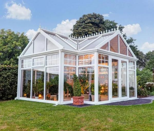 Красивые теплицы в английском стиле: как выбрать подходящую Красивые теплицы в английском стиле: как выбрать подходящую