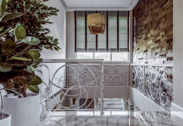 В статусе эксклюзив