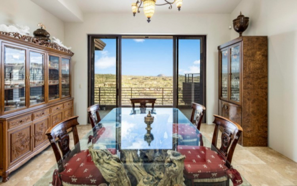 Дом Стивена Сигала: как живет герой боевиков Дом Стивена Сигала: как живет герой боевиков