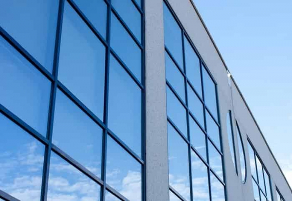 Особенности остекления производственных зданий