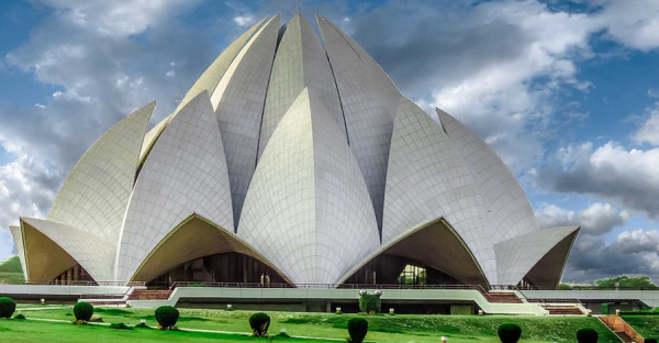 Фантастические здания и где они &laquo;обитают&raquo;: 12 необычных строений мира