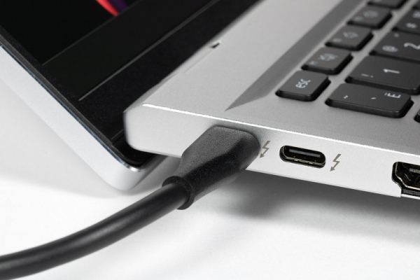 Обзор бизнес-ноутбука Acer TravelMate P6 14 (TMP614-53T-77RT) с сенсорным экраном и 5G/LTE Обзор бизнес-ноутбука Acer TravelMate P6 14 (TMP614-53T-77RT) с сенсорным экраном и 5G/LTE