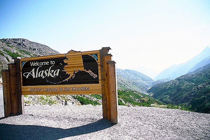 Белый дом не исключил участия Зеленского в саммите Трампа и Путина "в какой-то форме"