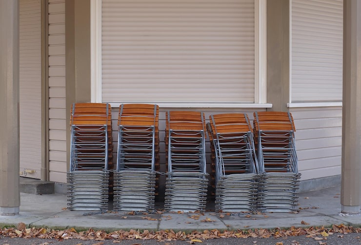 Выбор и установка тента для гаража: материалы и рекомендации